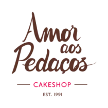Amor aos Pedaços